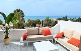 Roof Top Pied dans l'Eau Panoramic View, 80 meters from Seaside